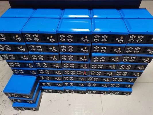 O rádio sem fio inteligente da solução de controle da irrigação baseou a válvula de travamento automática